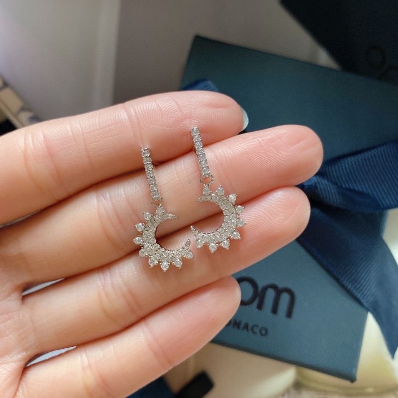 Apm Earrings